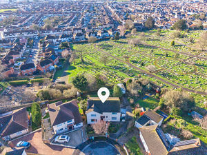 Photo 5- click for photo gallery